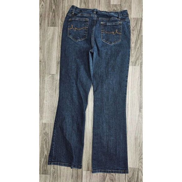 (3/$35) St. John's Bay Womens Size 8 Short Pockets Bootcut Denim Blue Jeans - Picture 2 of 10